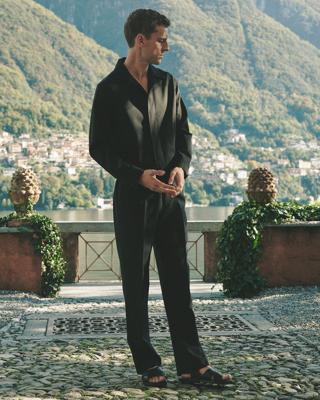 Suit TAGLIATORE Men color Black
